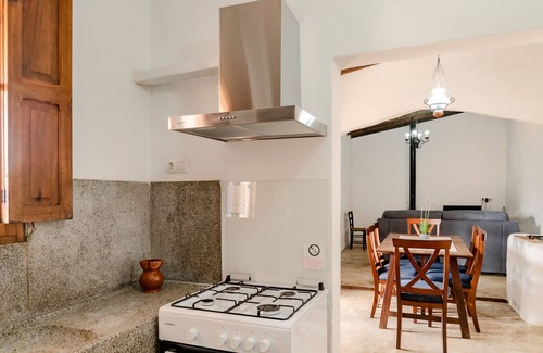 Felanitx Villa | Country House 'Espina' with Private Pool, Private Terrace and Wi-Fi