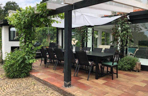 Municipality of Bergen House | Country house in a nature reserve with private swimming pool, 3 km from the sea