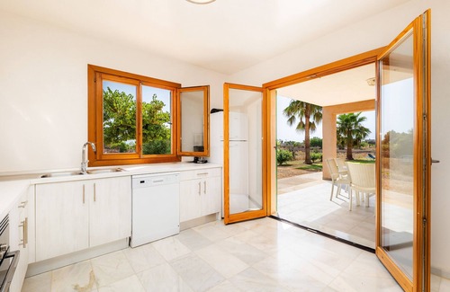 Porto Cristo Villa | Country House 'Sa Carrotja Porto Cristo' with Private Pool, Private Terrace and Wi-Fi