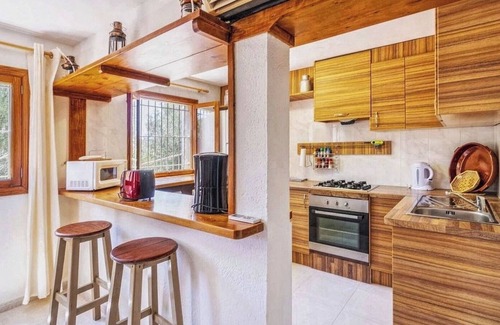 Son Macia Villa | Country House 'Son Cladera' with Mountain View, Wi-Fi and Air Conditioning