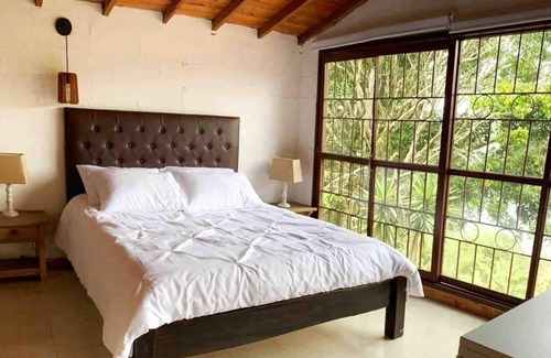 El Penol House | Country house with access to the Guatape reservoir.