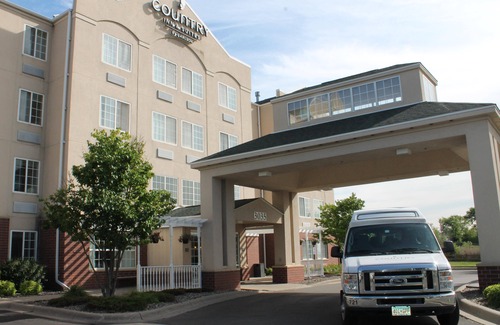 Eagan Hotel | Country Inn and Suites Eagan