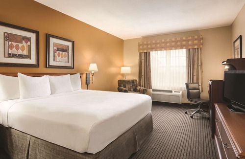 Elk Grove Village Hotel | Country Inn & Suites by Radisson, Elk Grove Village/Itasca