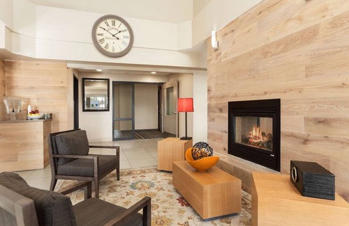 Eagan Hotel | Country Inn & Suites by Radisson, Eagan, MN