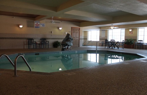 Shakopee Hotel | Country Inn & Suites by Radisson, Minneapolis/Shakopee, MN