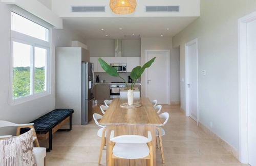 Playa Blanca Condo | Countryside Apt 2 Twin Bdr + 2.5 bthr Garden 🏘️ 🌳& Beach Club Access 🏖️🩴