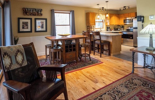 Logan Cabin | Couples Paradise - Hosted by The Chalets
