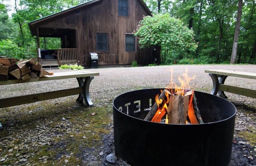 Logan Cabin | Couples Paradise - Hosted by The Chalets