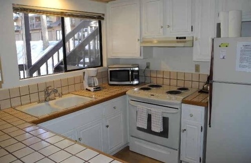 Mammoth Lakes Condo | Courchevel 34