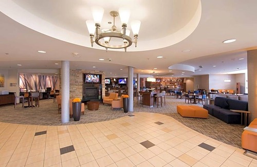 North Canton Hotel | Courtyard by Marriott Canton