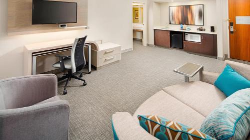 West Palm Beach Hotel | Courtyard by Marriott West Palm Beach Airport