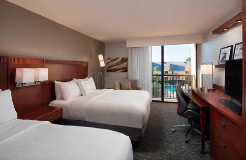 Boynton Beach Hotel | Courtyard by Marriott Boynton Beach
