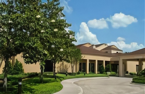 Highlands - Perkins Hotel | Courtyard by Marriott Baton Rouge Acadian Centre/LSU Area