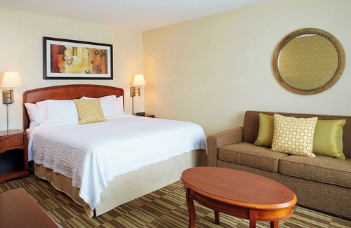 Natick Hotel | Courtyard by Marriott Boston Natick