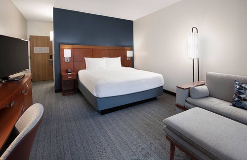 Plano Hotel | Courtyard by Marriott Dallas Plano Parkway at Preston Road
