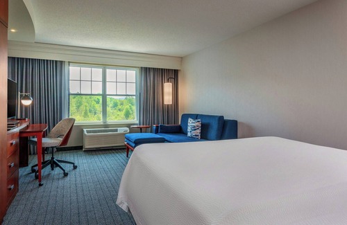 Hadley Hotel | Courtyard by Marriott Hadley Amherst