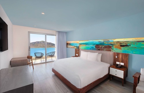 Zona Dorada Hotel | Courtyard By Marriott Mazatlan Beach Resort
