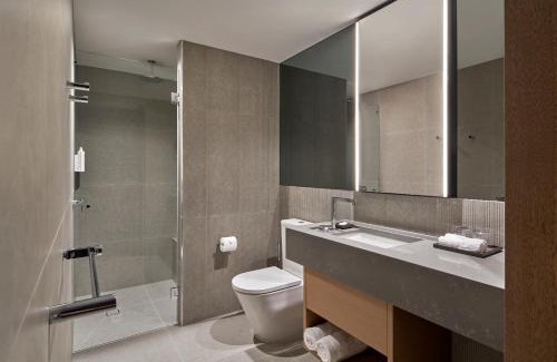 Melbourne Central Business District Hotel | Courtyard by Marriott Melbourne Flagstaff Gardens