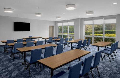 Orlando Hotel | Courtyard by Marriott Orlando South/Grande Lakes Area