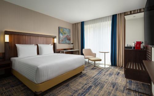 Tashkent Hotel | Courtyard by Marriott Tashkent