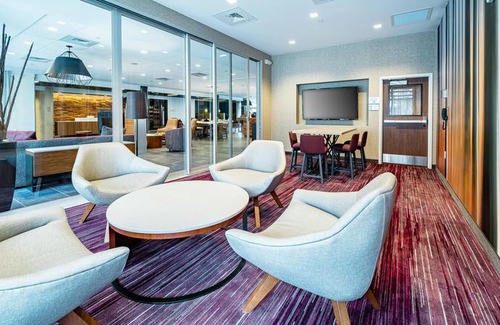 Toledo Hotel | Courtyard by Marriott Toledo West