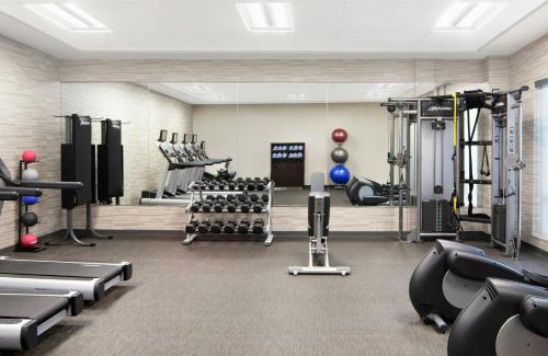 Ampere Hotel | Courtyard by Marriott Wayne Fairfield