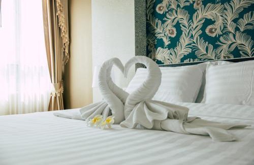 Mu Si Apartment | Courtyard khaoyai by JP