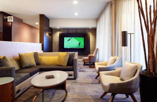 Tampa Hotel | Courtyard Tampa Westshore/Airport