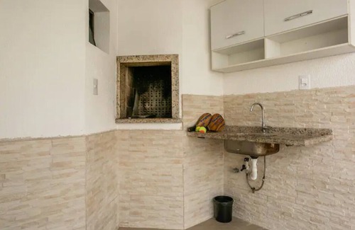 Ingleses Sul Apartment | Coverage with jacuzzi and swimming pool 200m from the beach and dunes and side view of the sea