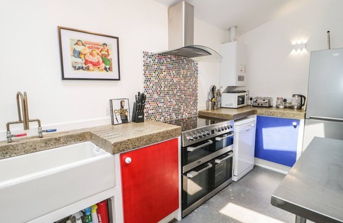 Bangor Cottage | COW SHED, pet friendly, character holiday cottage in Bangor