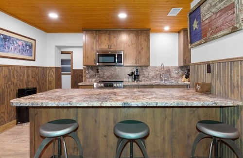 Dripping Springs House | Cowboy Bunk House perfect for youth groups and retreats