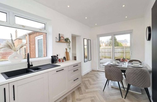 Billingham House | Cowpen Lodge Stylish home in Billingham