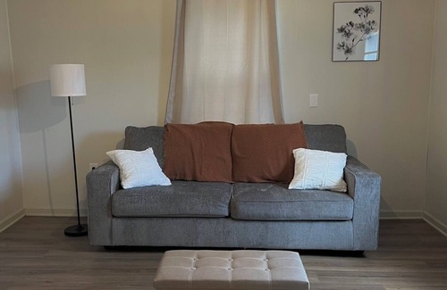 Lake Forest Estates House | Cozy 1.5 story bungalow in downtown Ste. Genevieve!