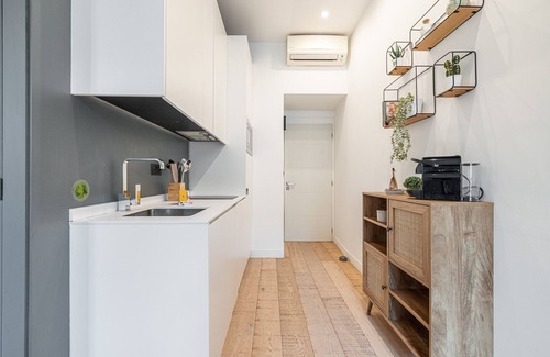 Jean-Medecin Apartment | Cozy 1 Bdr Downtown