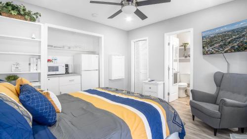 Poinsettia Heights Apartment | Cozy 1 BDR Unit by Beach, Mall, & Downtown FTL