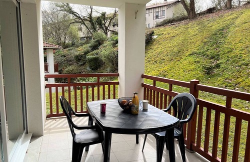Cambo-les-Bains Apartment | Cozy 1-Bed Apartment with Terrace, Parking & Internet Near Thermal Baths