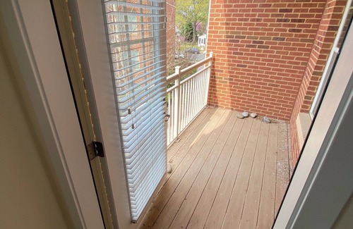 Buckingham Apartment | Cozy 1-bedroom apartment with AC and fitness room in enjoyable Arlington