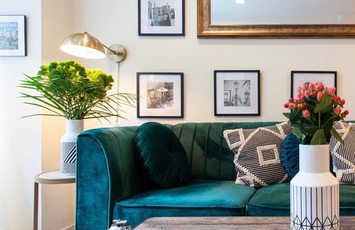 Upper East Side Apartment | Cozy 1-bedroom apartment in awesome New York with AC Upper East Side