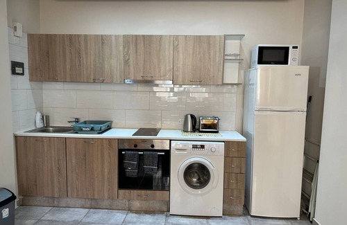 Larnaca City Centre Apartment | Cozy 1 bedroom apartment with separate entrance