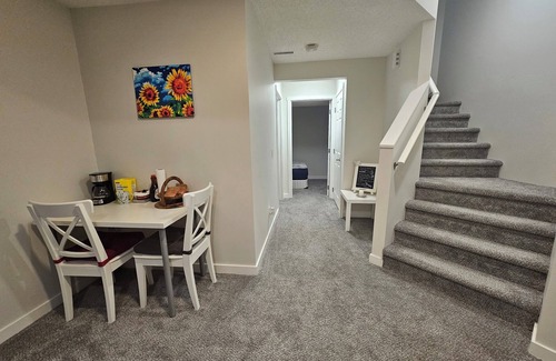 Southwest Calgary House | Cozy 1 bedroom basement