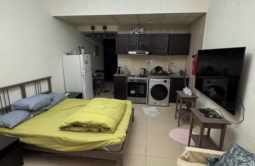 Al Jerf 2 Condo | Cozy 1-bedroom condo with WiFi, AC in lovely Ajman