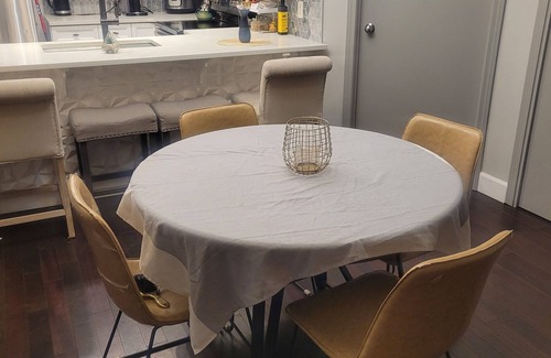 Northeast Edmonton Apartment | Cozy 1-bedroom shared in one apartment with WiFi in lovely Edmonton