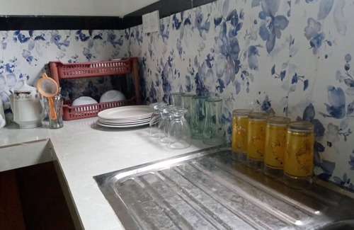 Unawatuna Villa | Cozy 1-bedroom villa in charming Unawatuna with AC, WiFi
