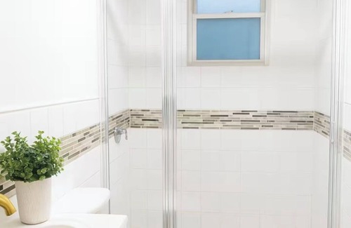 Union City Apartment | Cozy 1-Bedroom Walkout Apt with Private Entry