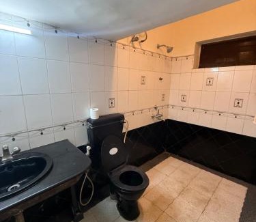 Indiranagar Apartment | Cozy 1BHK - WFH ready with terrace in Indiranagar