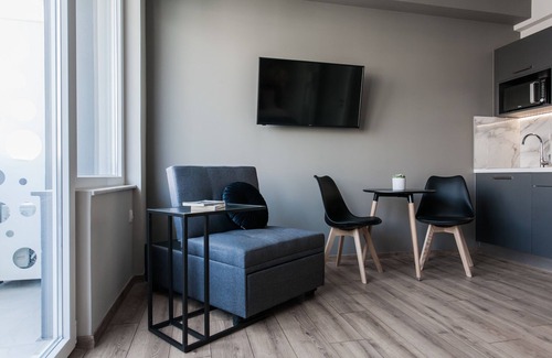Kinosargous Apartment | Cozy 1BR Apartment at WYZ Athens