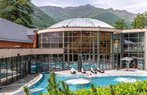 Cauterets Apartment | Cozy 1BR Apartment for 4 with Balcony, Near Ski Lift and Amenities in Cauterets
