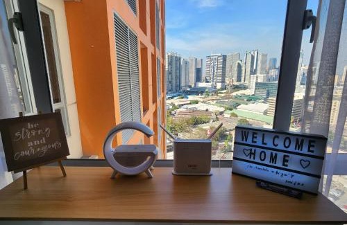 Pasig House | Cozy 1BR Corner with Panoramic City Skyline View