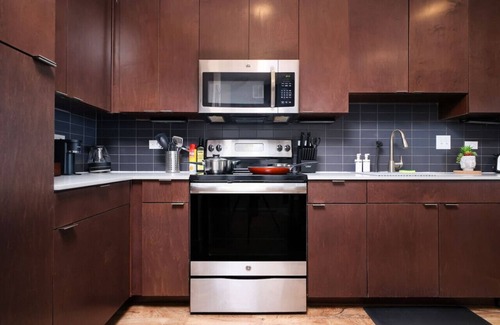 King William Apartment | Cozy 1BR-Southtown Near Rvrwalk, Dome & Conv