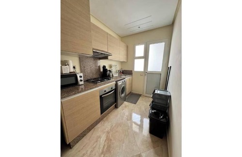 Bouznika Apartment | Cozy 2 Bedroom Apartment with Bouznika Pool